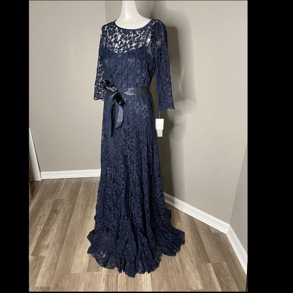 NWT RICKIE FREEMAN FOR TERI JON 3/4-sleeve Lace Overlay Gown In Navy $640 - Picture 3 of 8